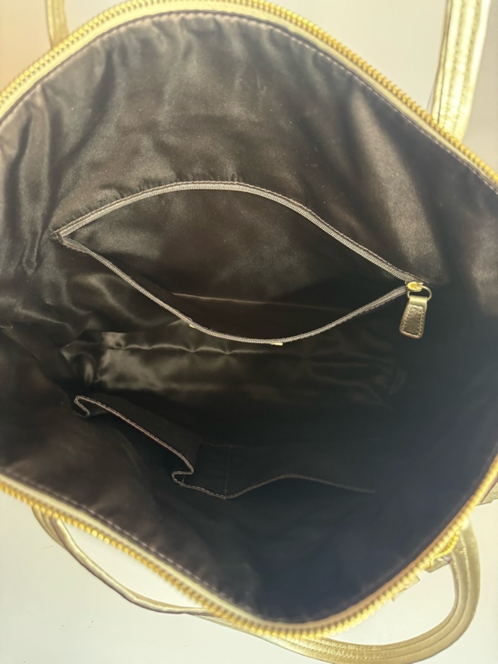 #255 Coach Laura Leather Signature Print Metallic Gold Shoulder Tote Bag - Picture 12 of 14